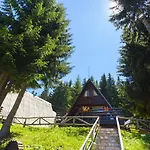 Romantica Forest Resort 3*